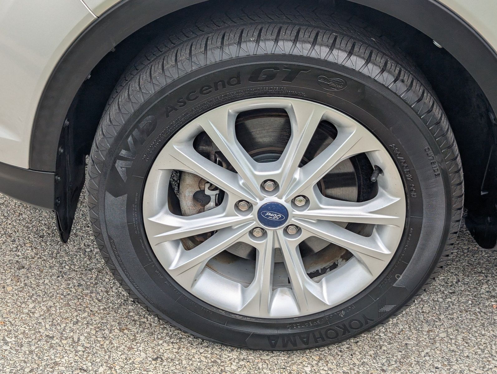 2017 Ford Escape 23