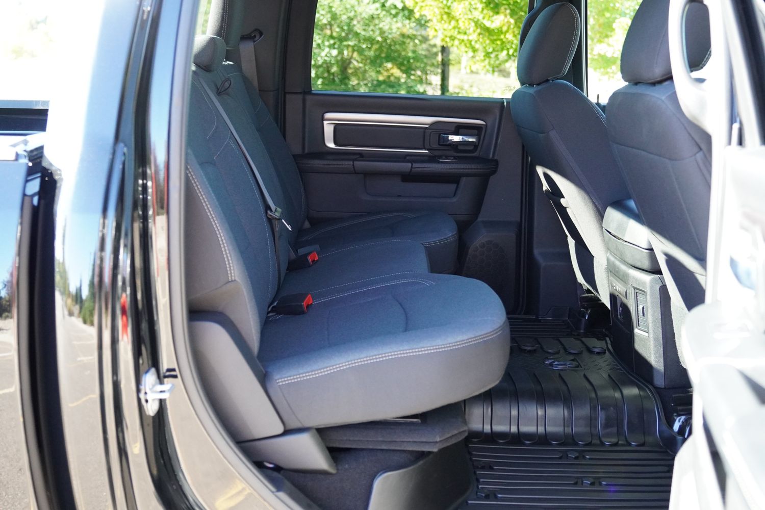 2024 Ram 1500 Classic Warlock photo 14