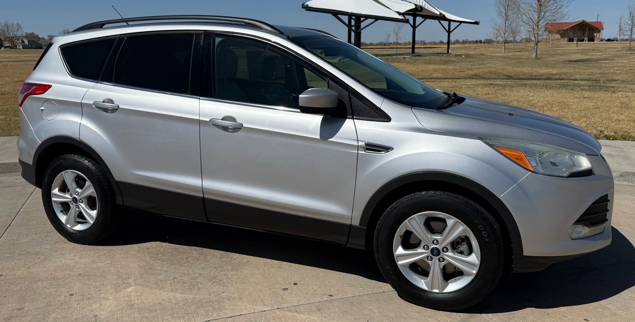 2014 Ford Escape SE - Photo 11