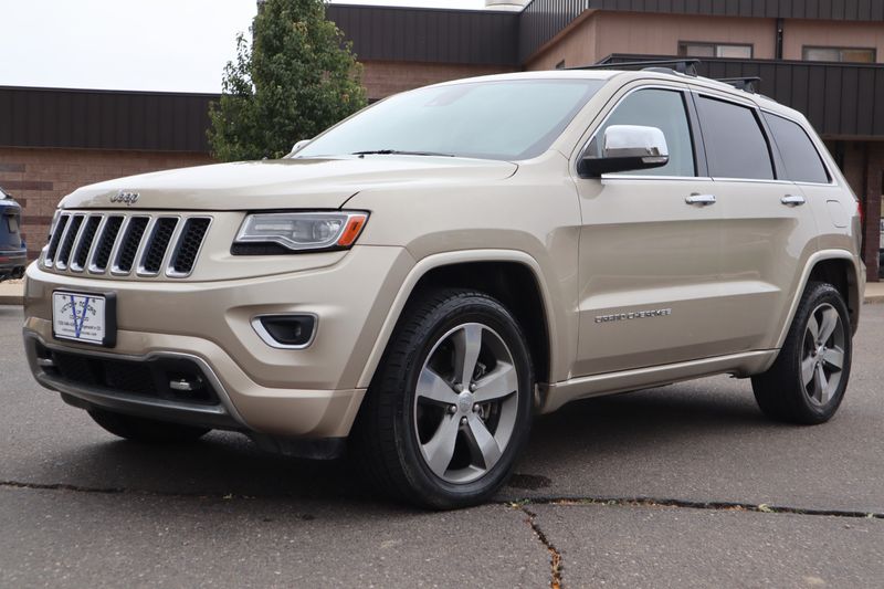 2014 Jeep Grand Cherokee Overland | Victory Motors of Colorado
