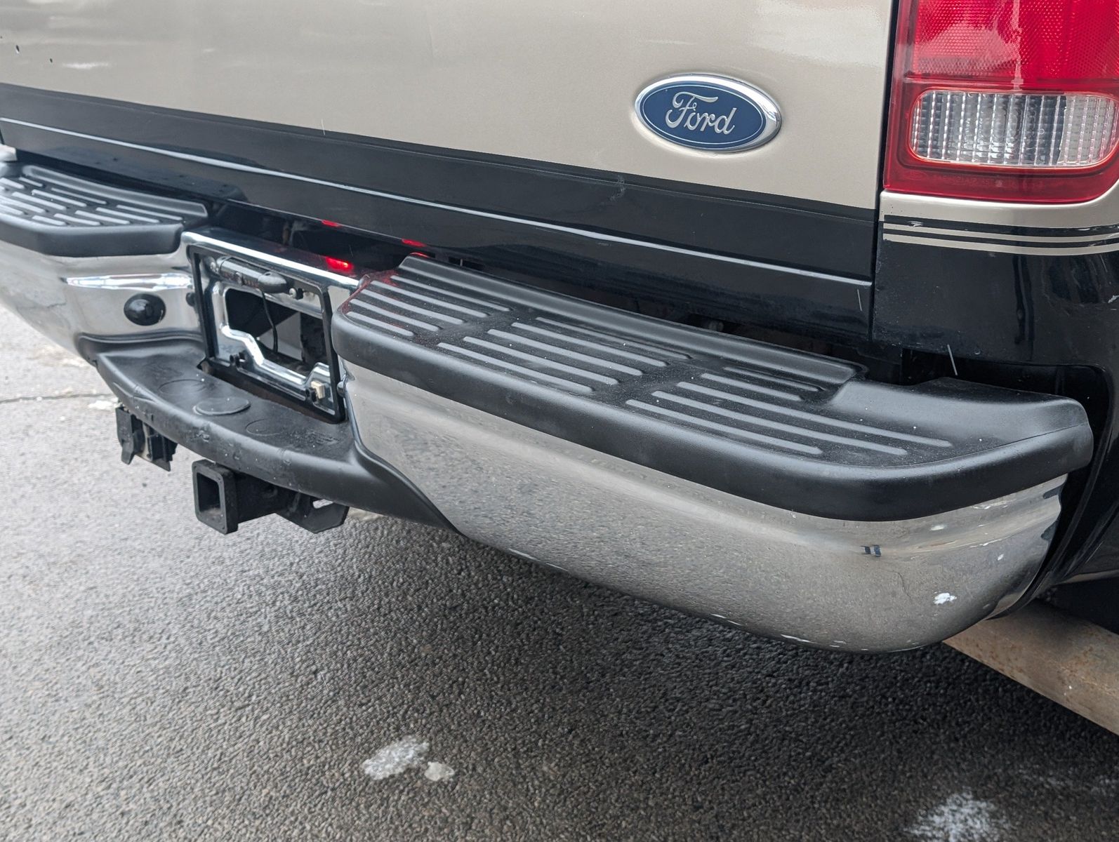 2004 Ford F-350 Super Duty 97