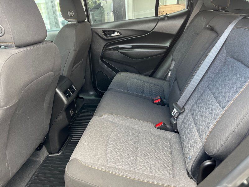 2022 Chevrolet Equinox LT photo 9
