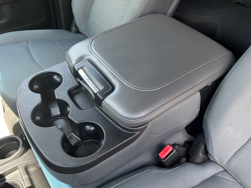 2017 Ram 2500 ST Tradesman photo 15