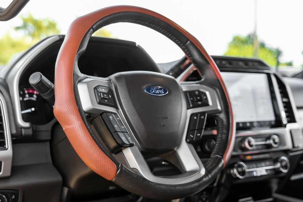 2022 Ford F-250 photo 14