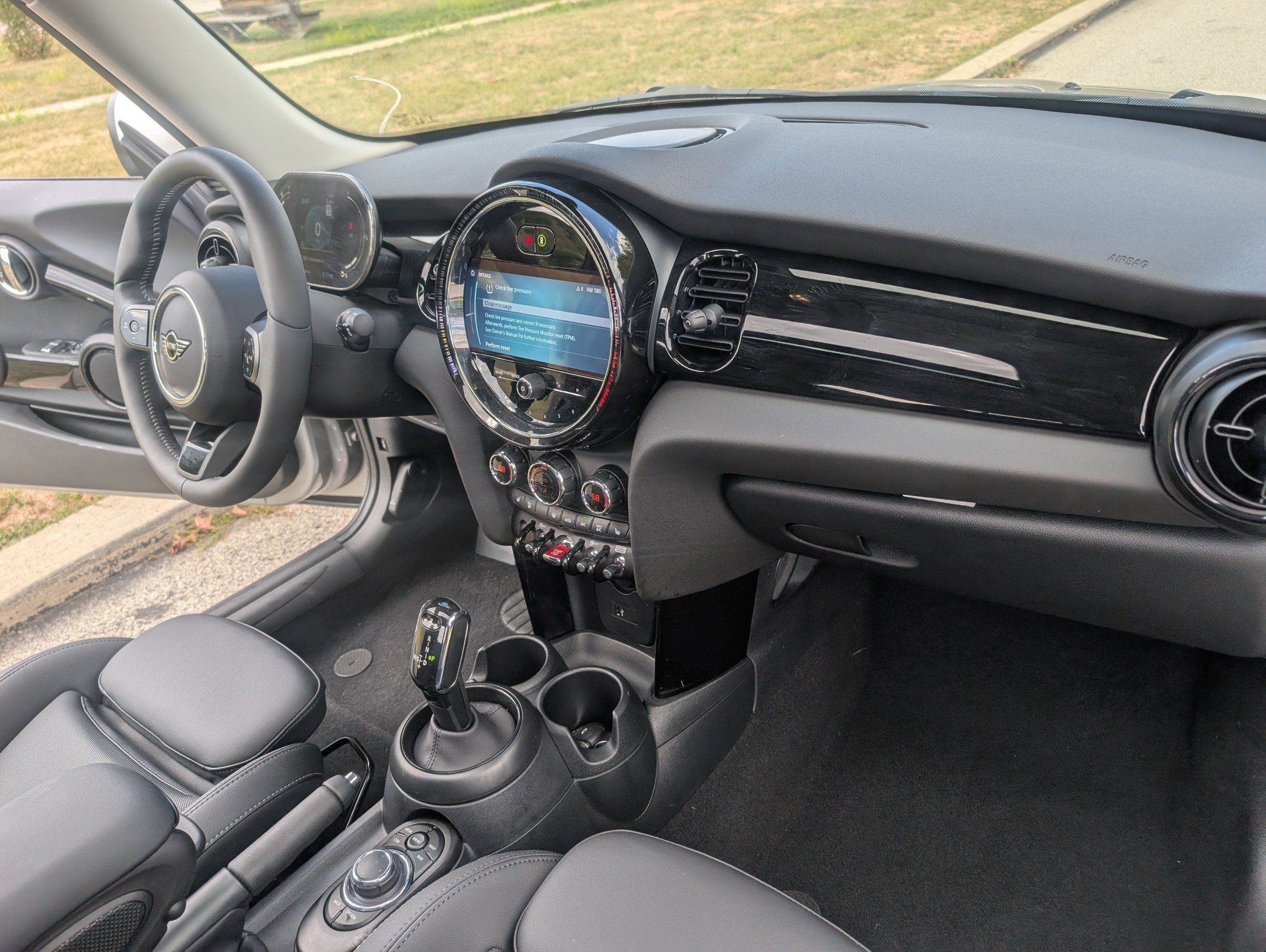 2024 Mini Cooper 2 Door Hardtop S photo 17