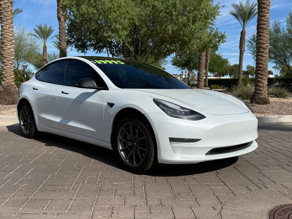 2020 Tesla Model 3 Standard Range Plus Rear-Wheel Drive