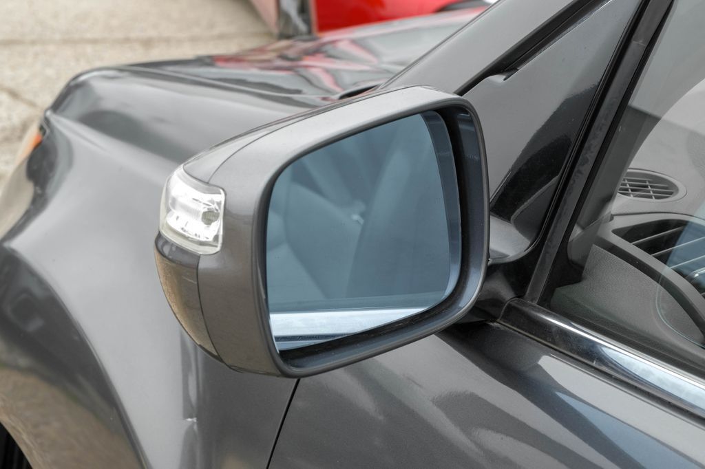 2011 Acura MDX Base photo 42