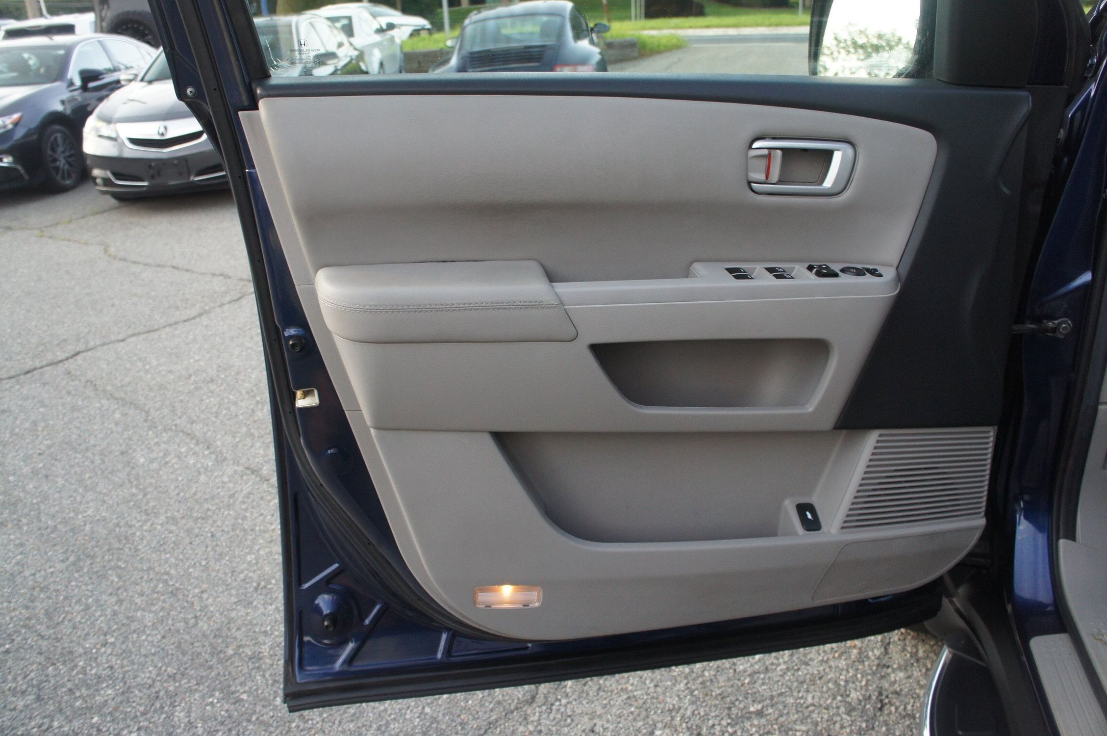 2013 Honda Pilot EX-L photo 25