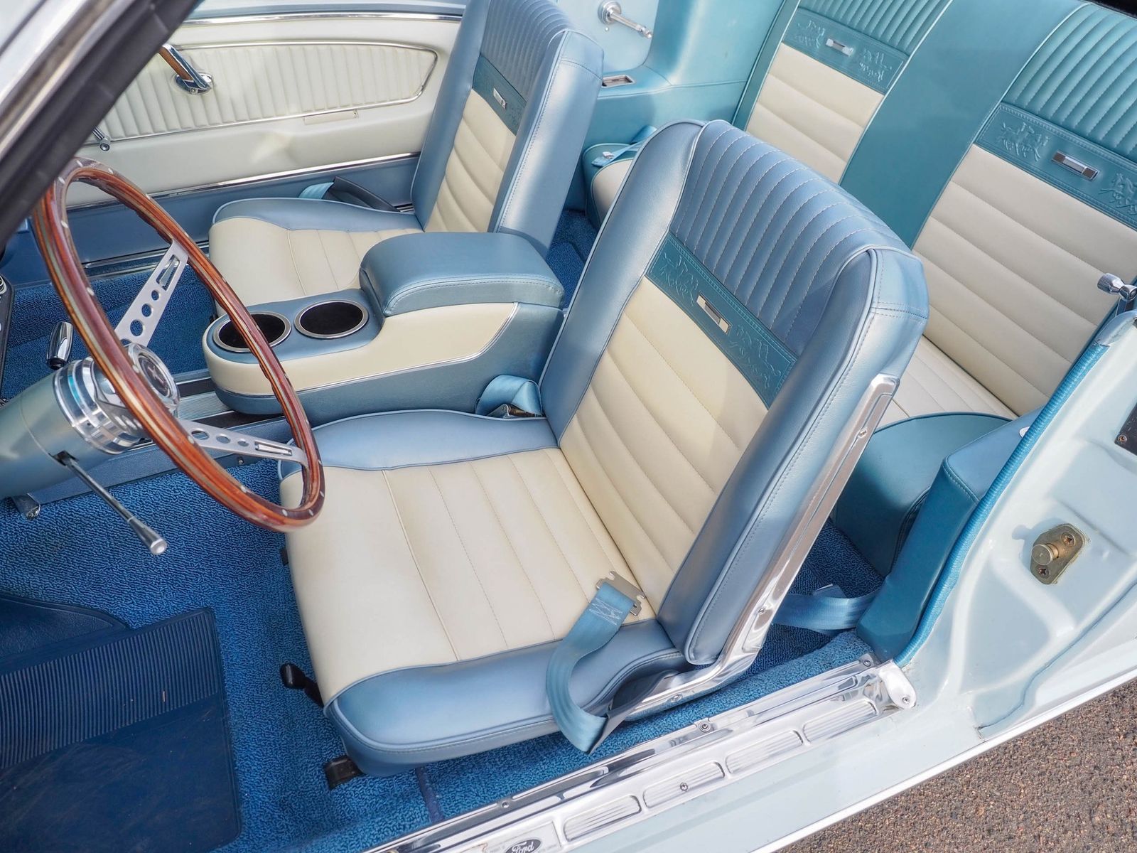 1966 Ford Mustang 43
