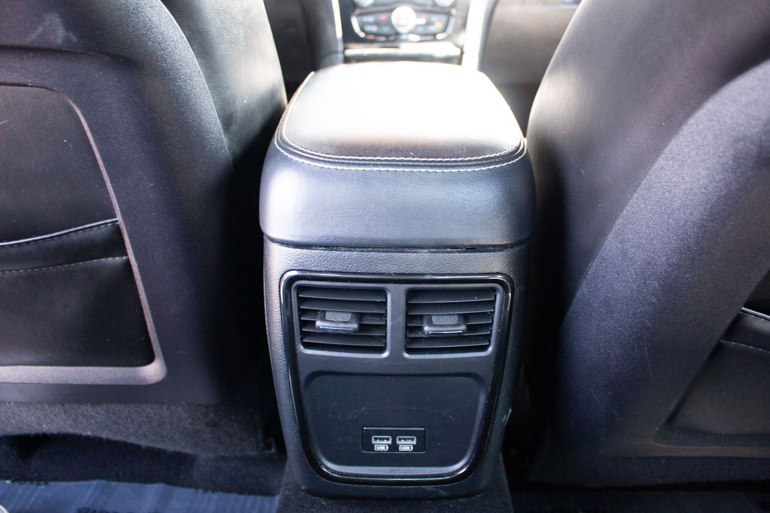 2020 Chrysler 300 S - Photo 32