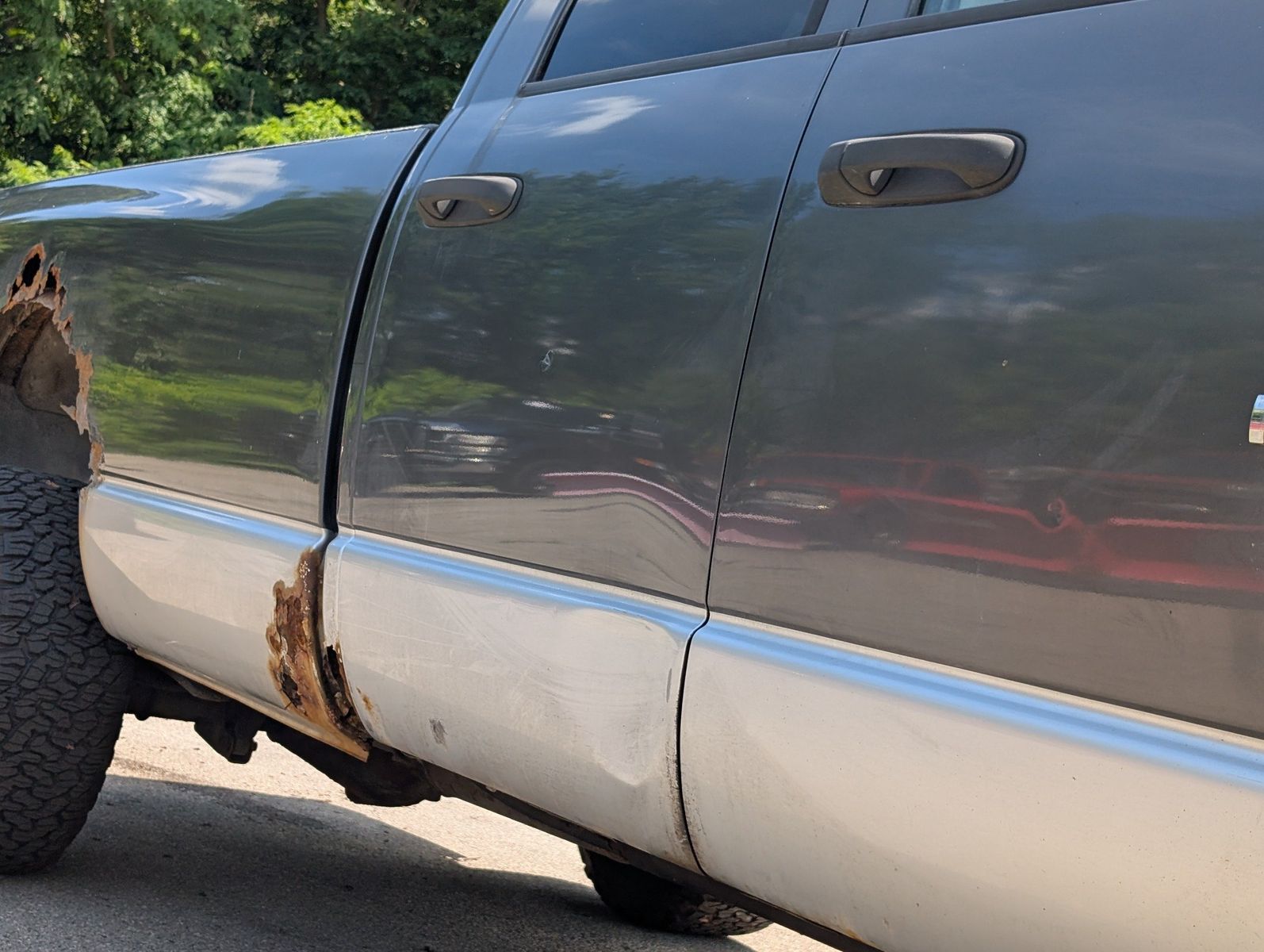 2004 Dodge Ram 3500 19