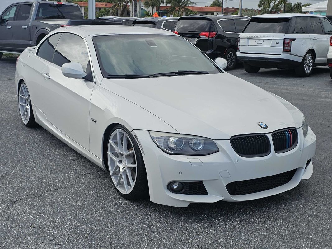 White 2012 BMW 3 Series 335i Convertible RWD Convertible Rear-Wheel Drive 6-Speed Automatic