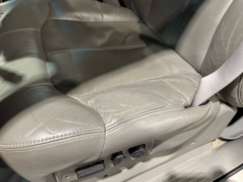 2002 Cadillac Escalade Base, photo 32
