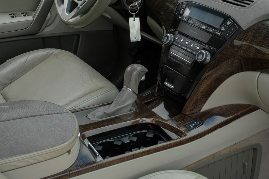 2011 Acura MDX Base photo 23