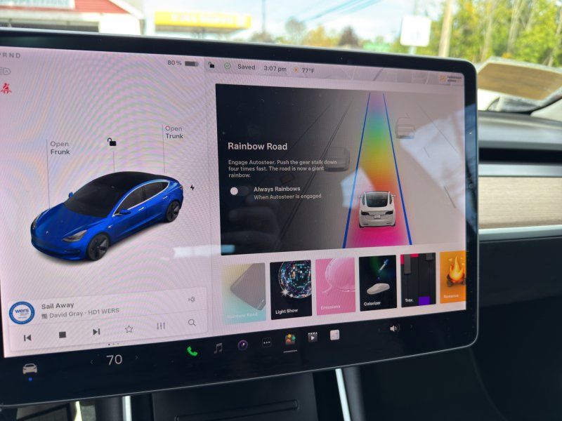 2019 Tesla Model 3 Long Range photo 24