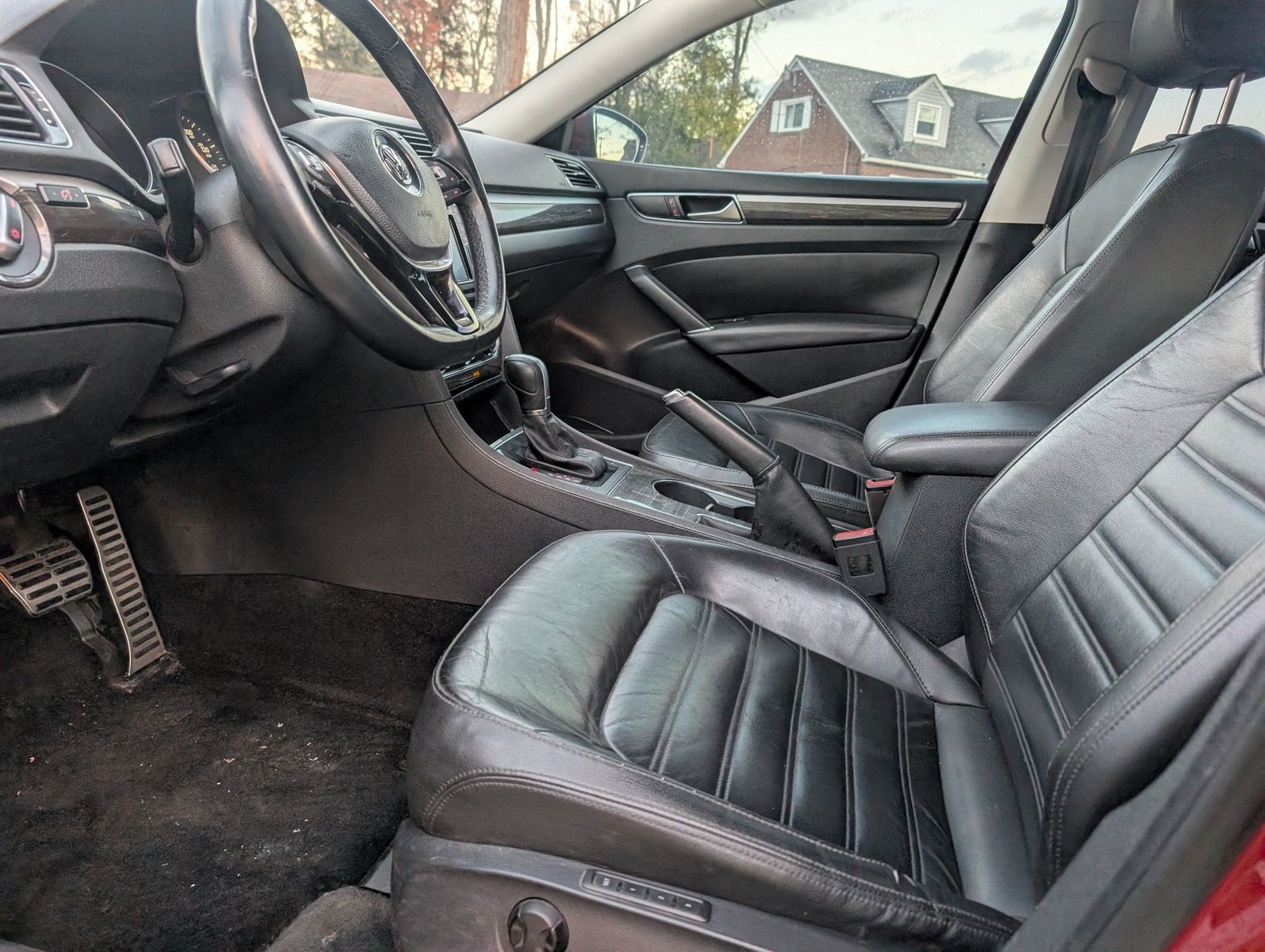 2016 Volkswagen Passat 12