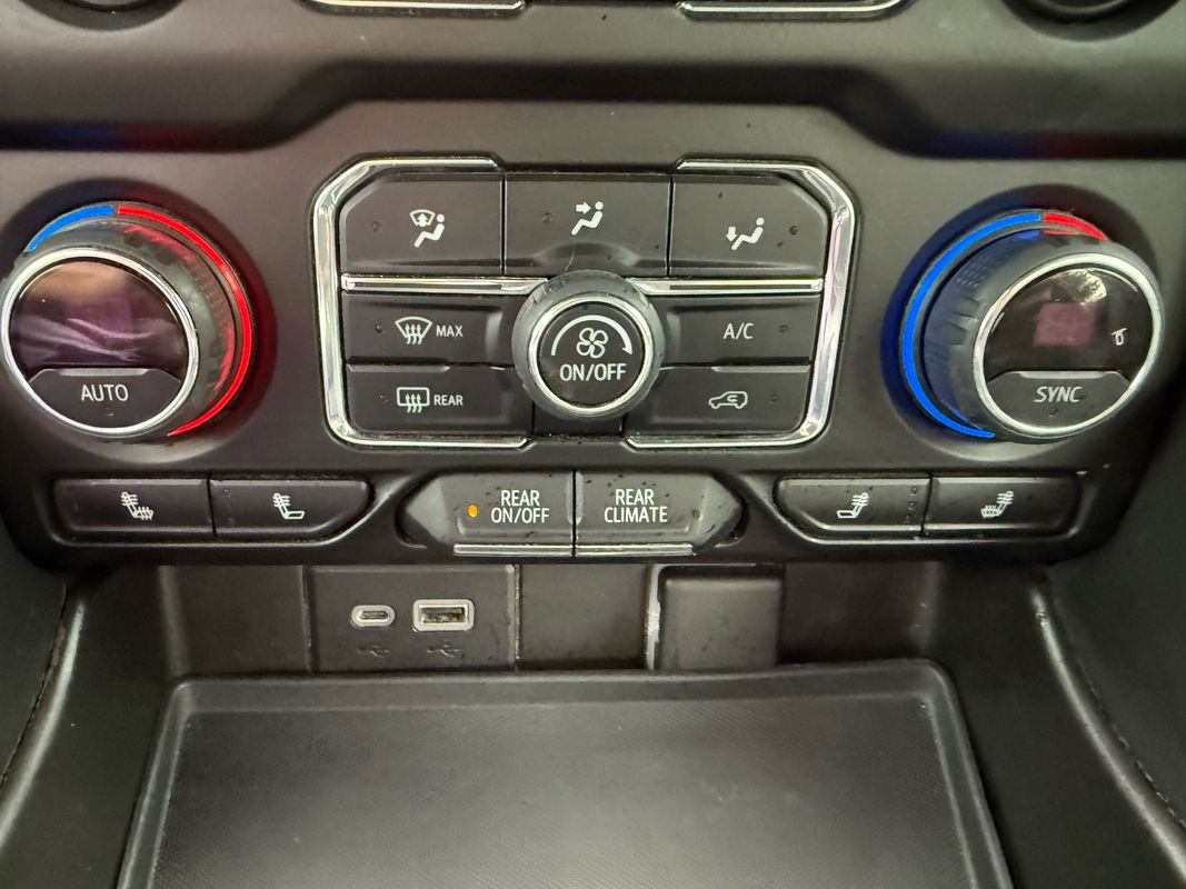 2021 Chevrolet Tahoe LT - Photo 13