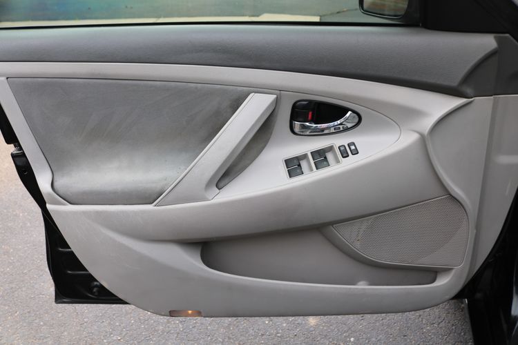 2011 Camry LE interior door armrest | Toyota Nation Forum