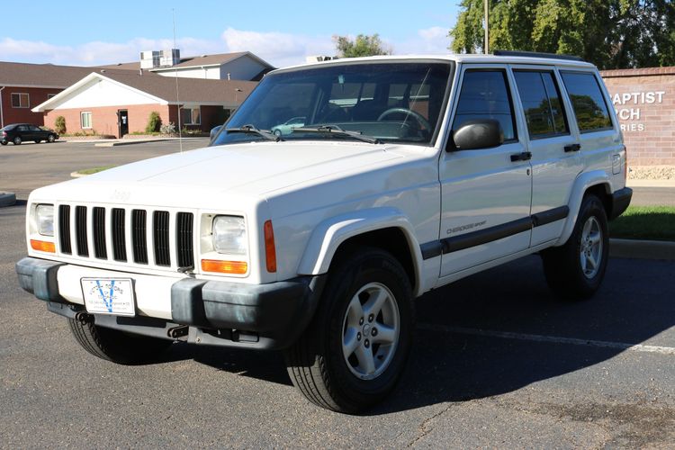 2001 Jeep Cherokee Sport | Victory Motors of Colorado