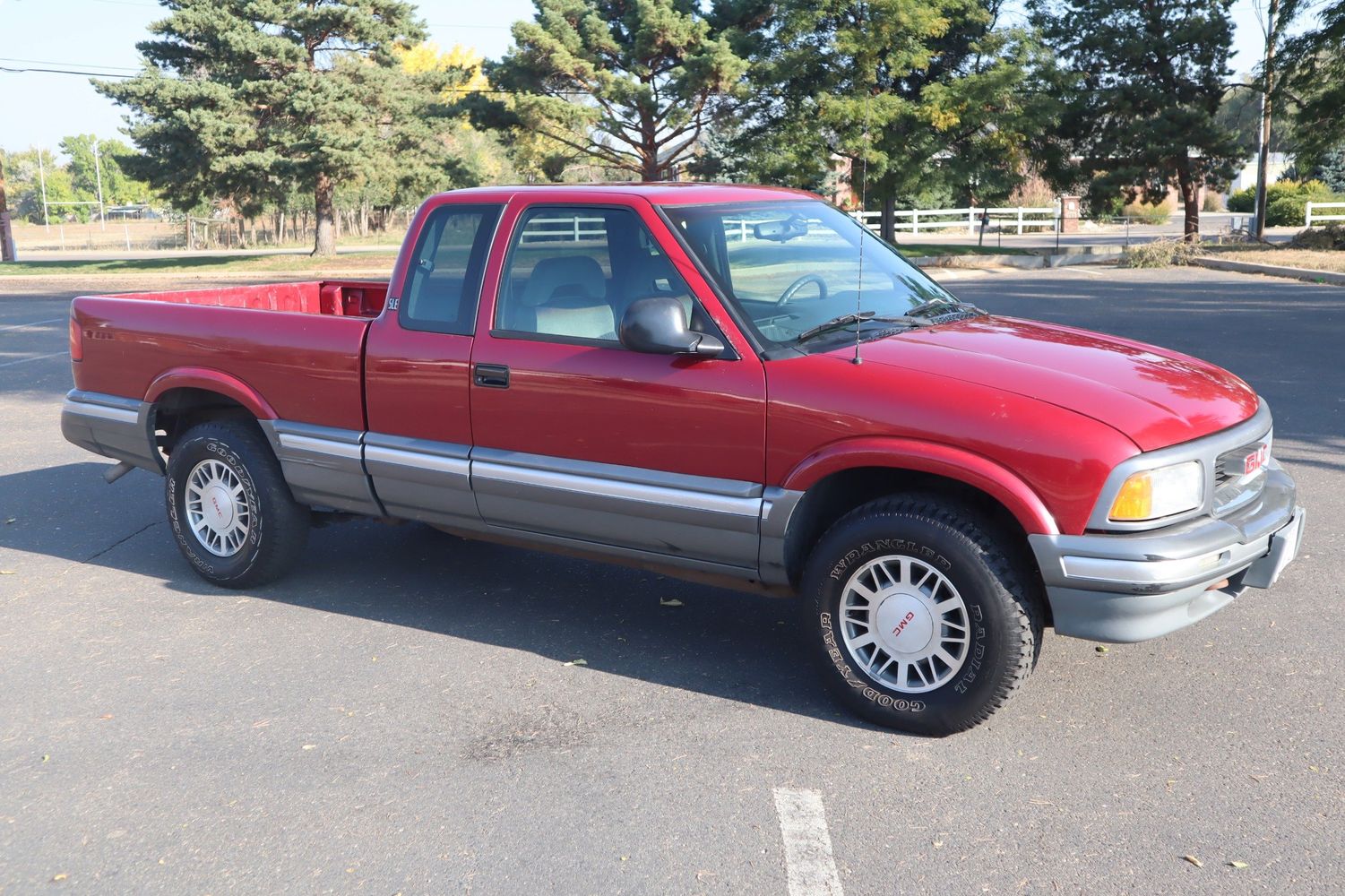 1995 GMC Sonoma SLS | Victory Motors of Colorado