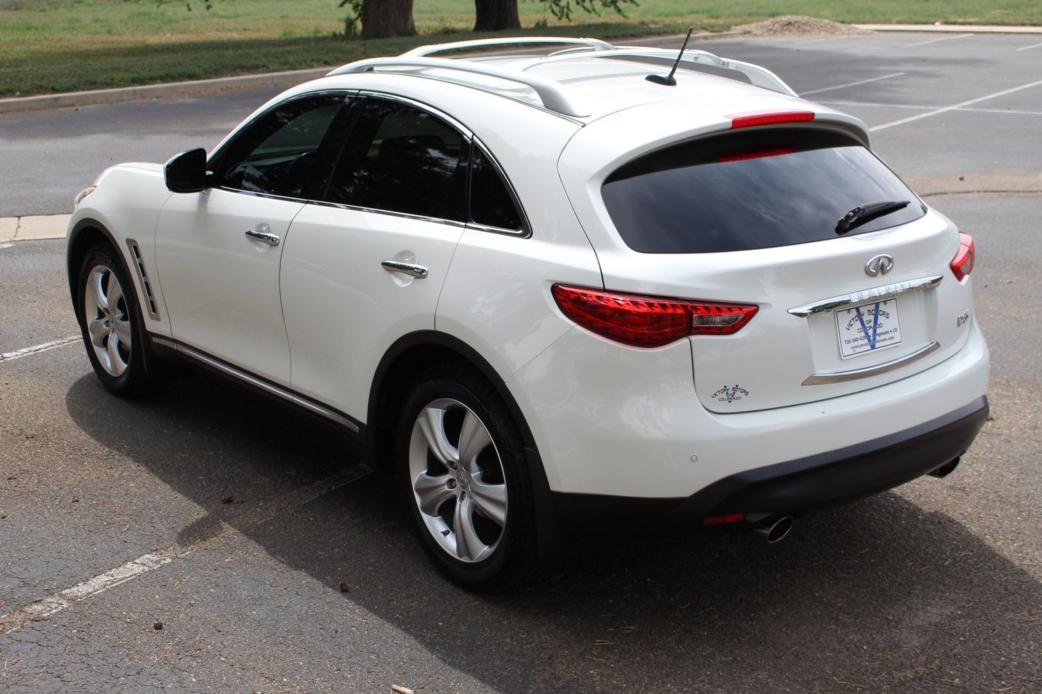 Infiniti fx35 2011