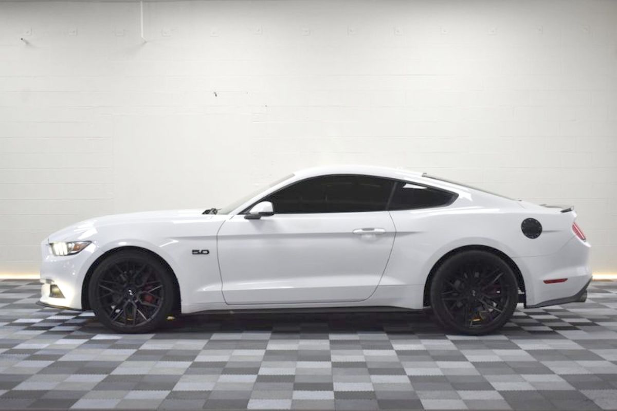 2017 Ford Mustang GT Premium