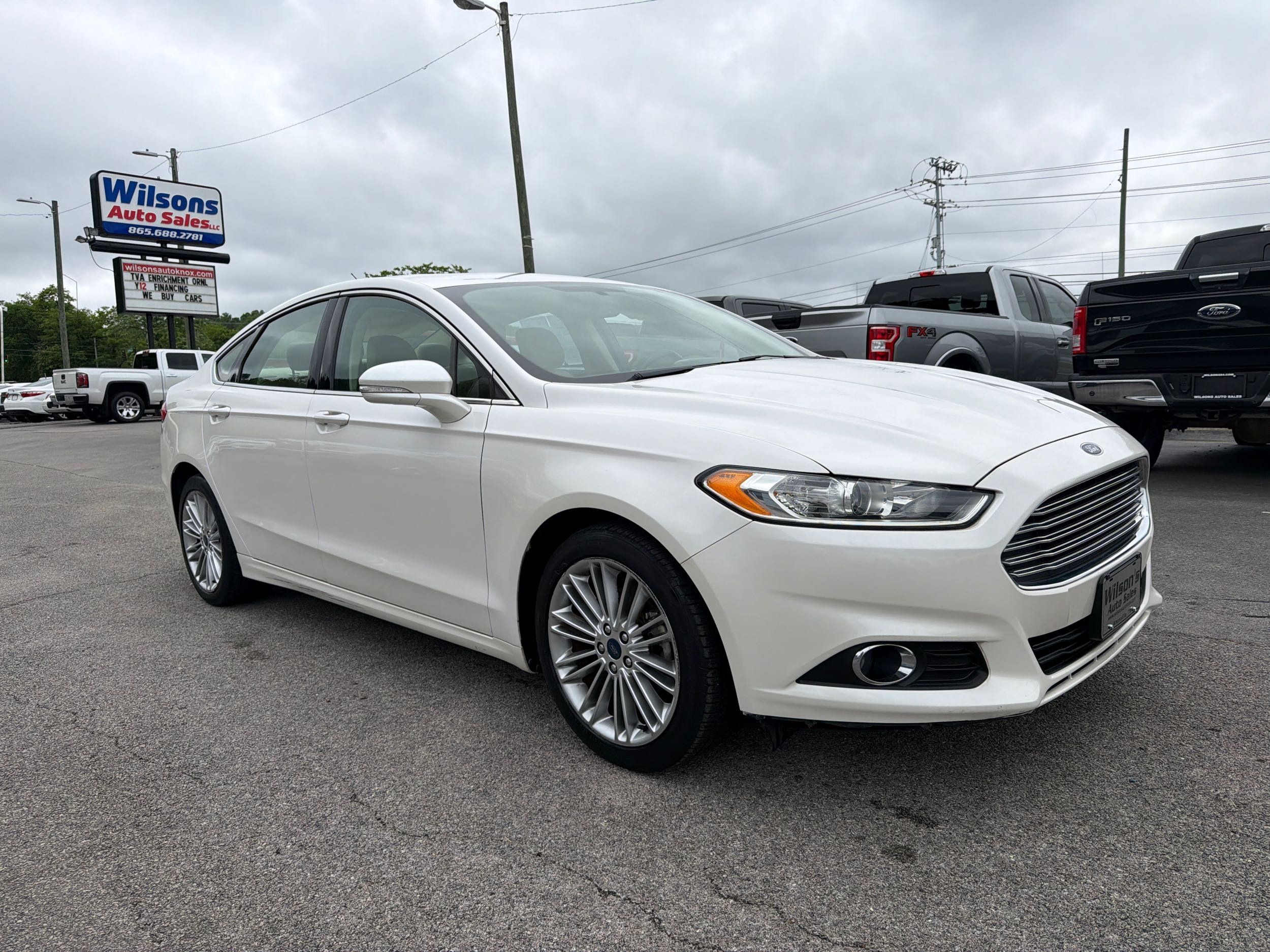 2014 Ford Fusion SE