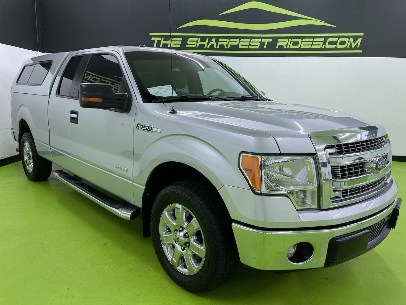 2013 Ford F-150 XLT photo 2