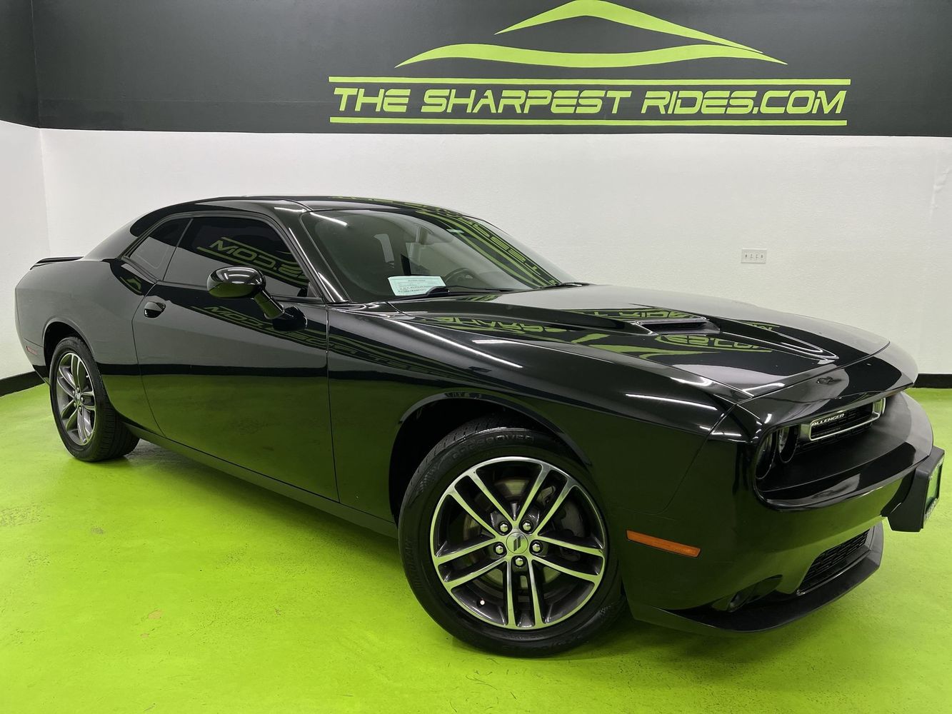2019 Dodge Challenger SXT