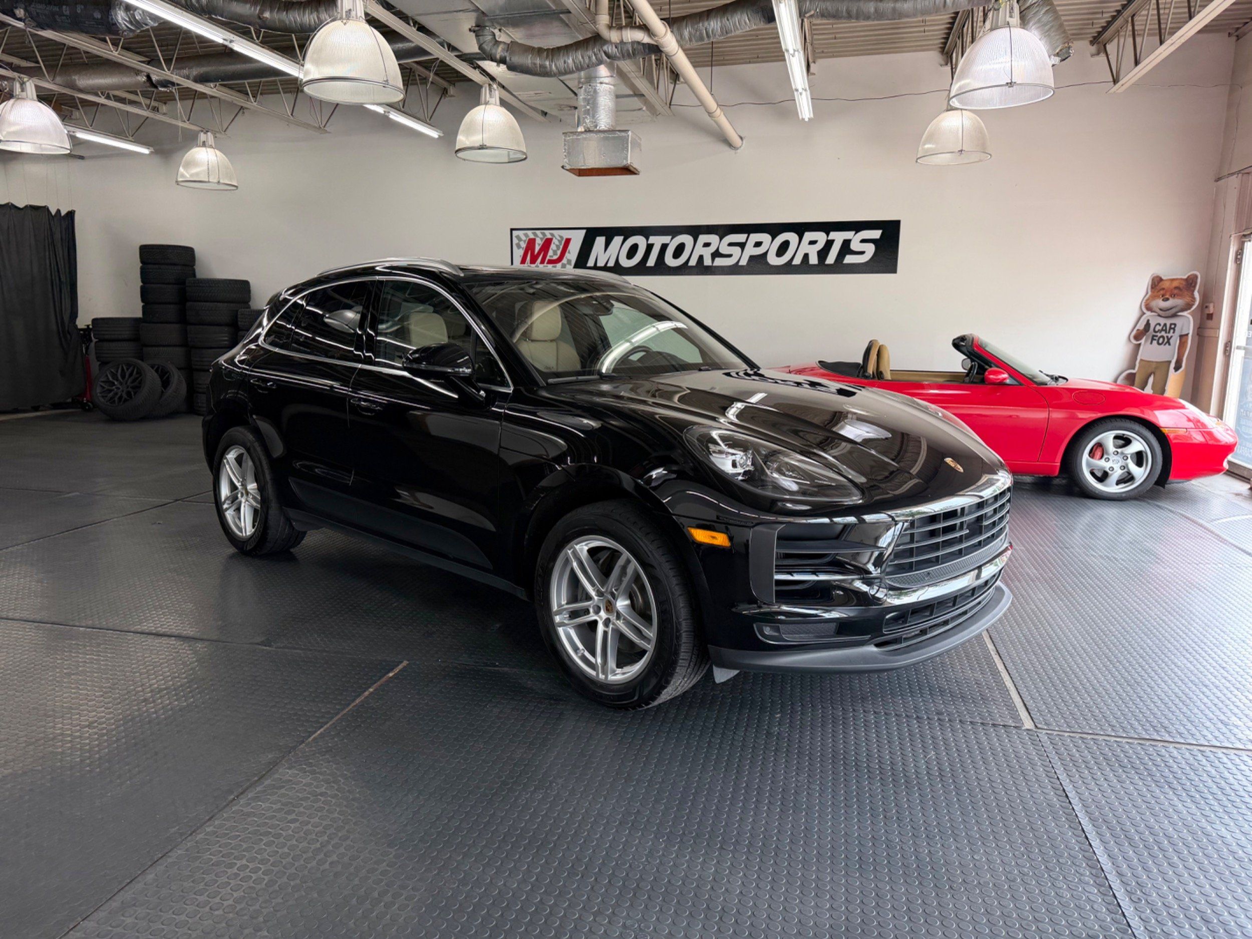 2019 Porsche Macan S's photo