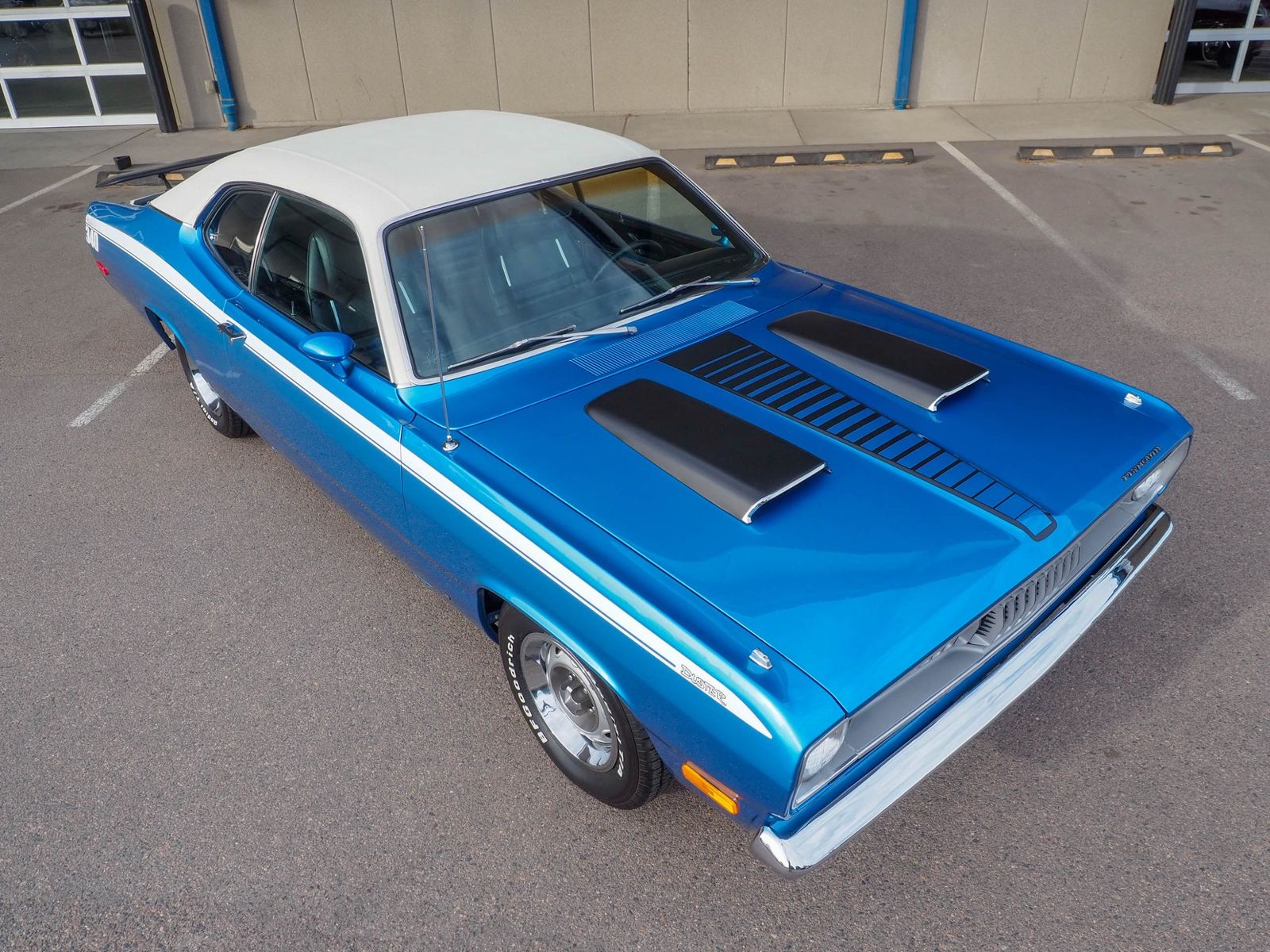 1972 Plymouth Duster 9