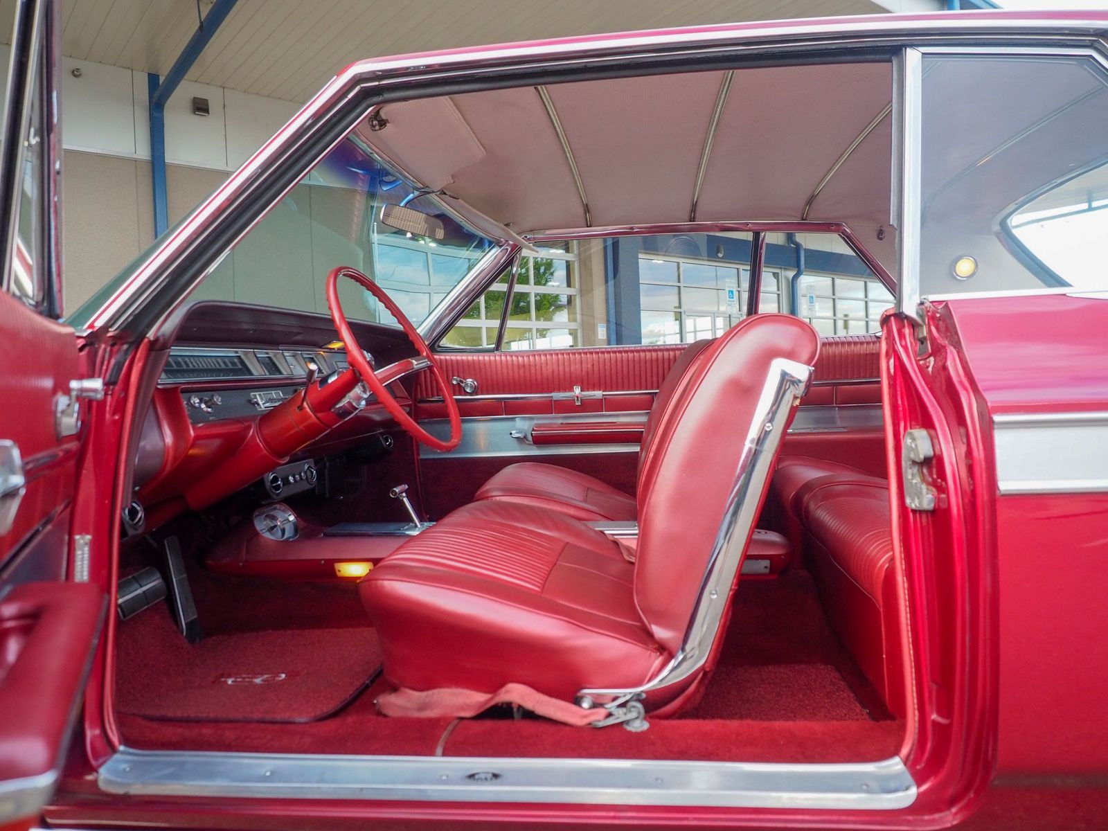 1963 Oldsmobile Starfire 51