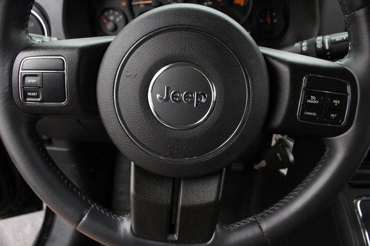 jeep patriot steering wheel controls