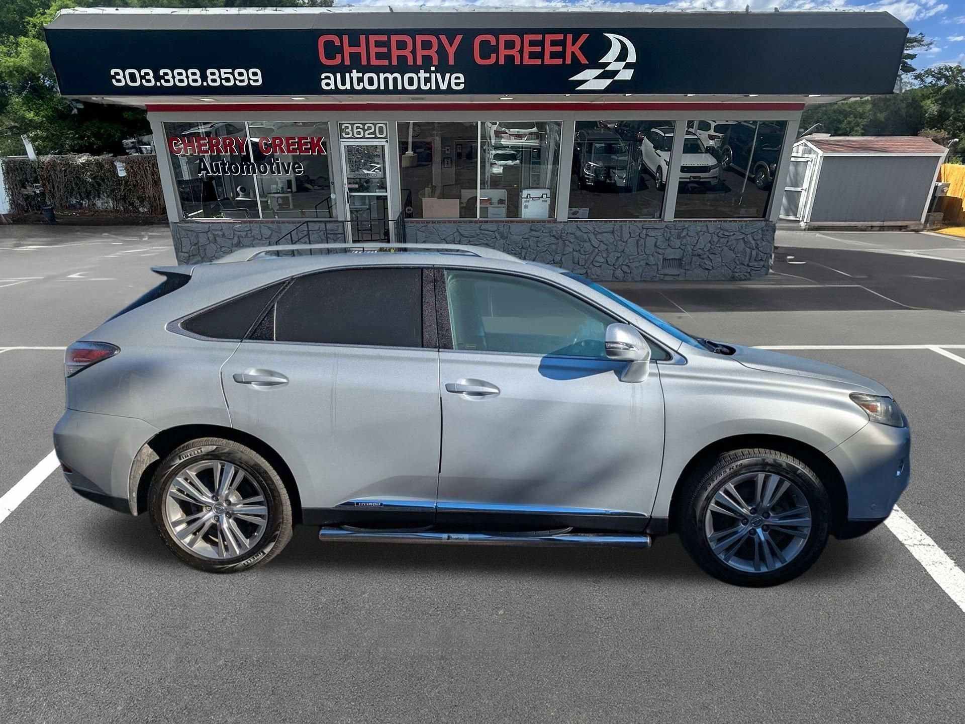 2015 Lexus RX 450h photo 2