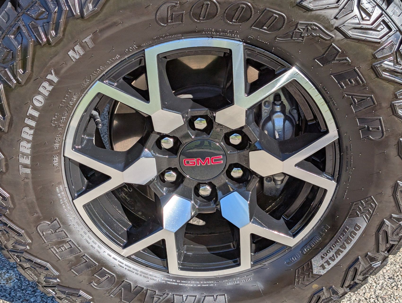 2025 GMC Canyon 43