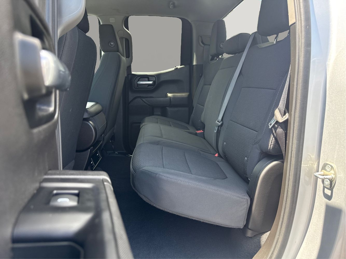 2019 Chevrolet Silverado 1500 Custom Trail Boss photo 5