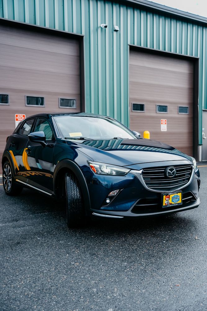2019 Mazda CX-3 Grand Touring photo 2