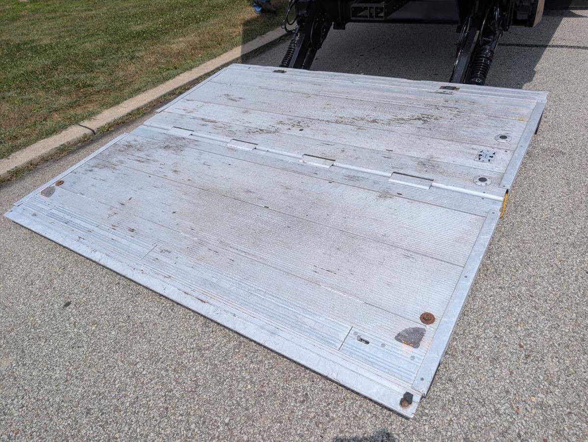 2018 International DuraStar 4300 68