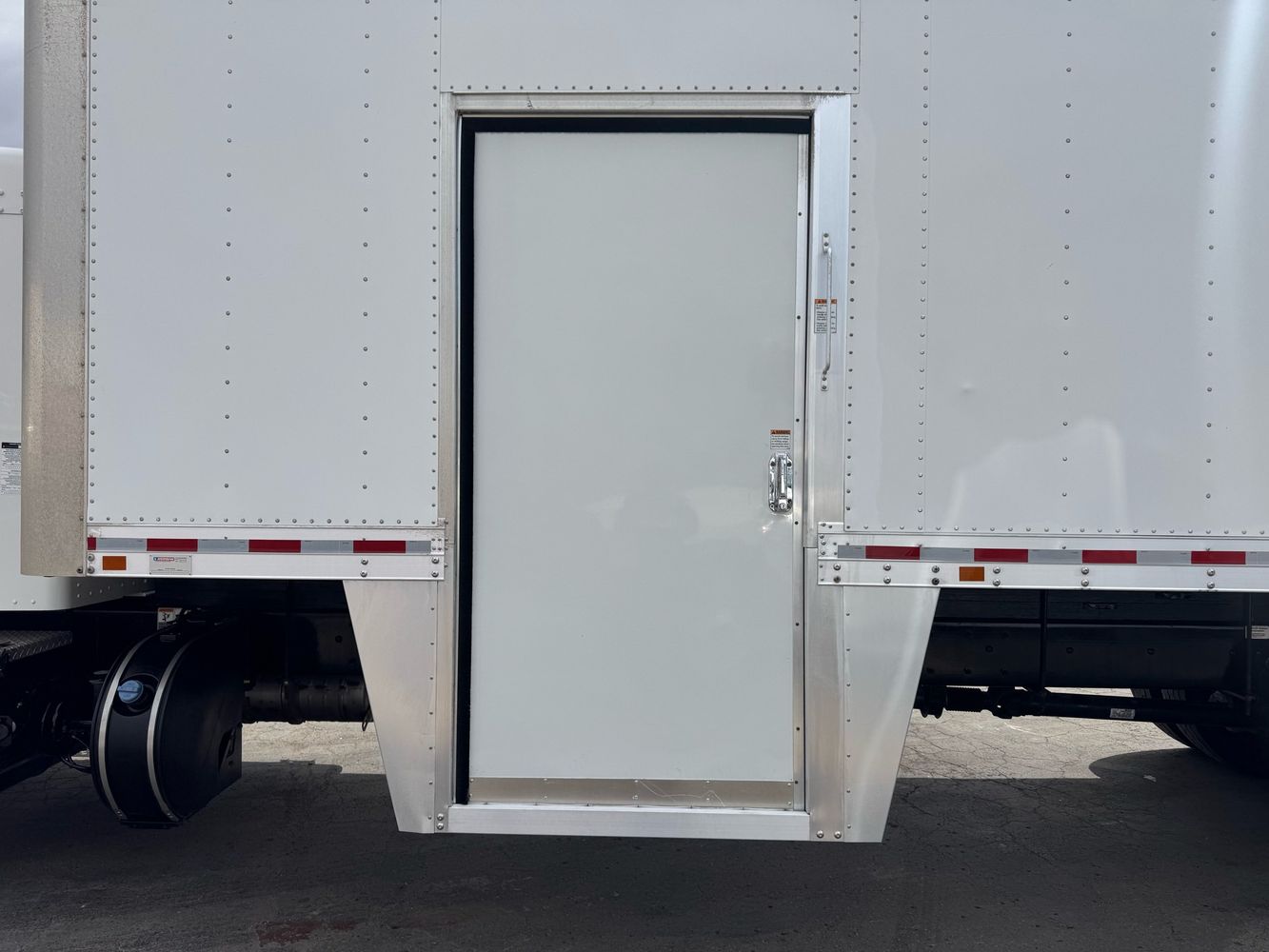 2019 Kenworth T3 Series photo 45