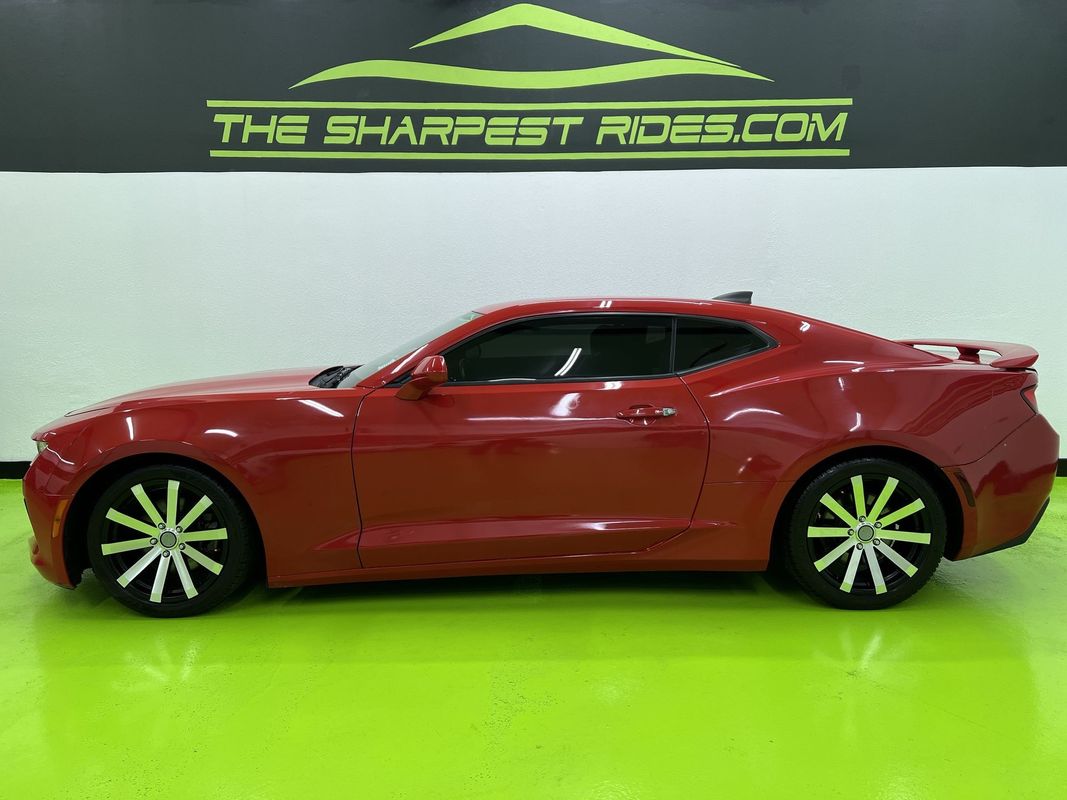 View vehicle photo 6