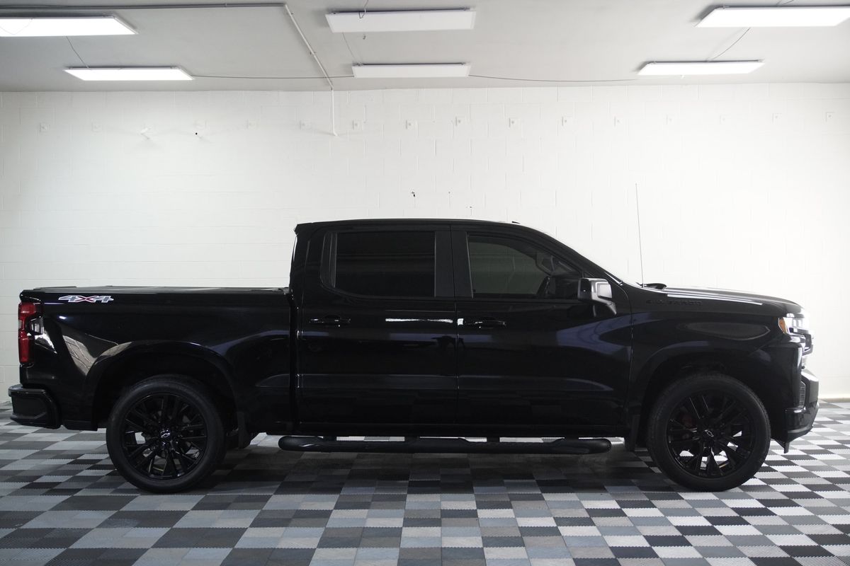 2020 Chevrolet Silverado 1500 4WD Crew Cab Short Bed RST