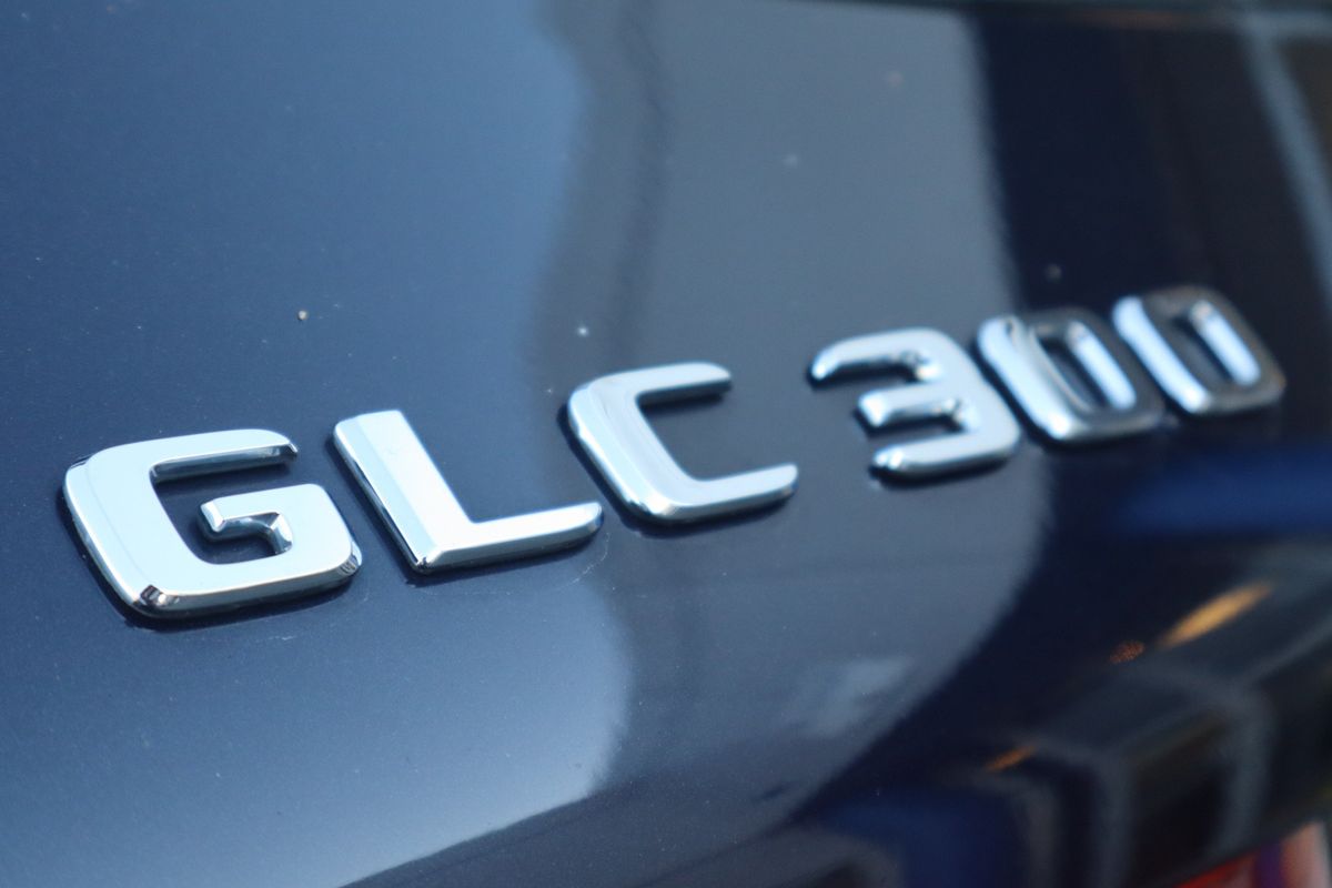 2018 Mercedes-Benz GLC 300 4MATIC