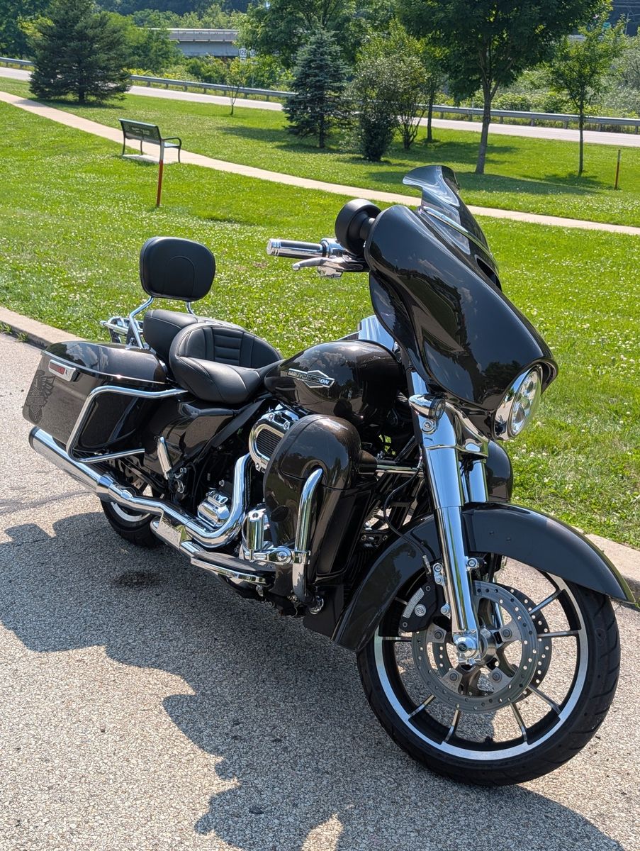 2021 Harley-Davidson Touring 28