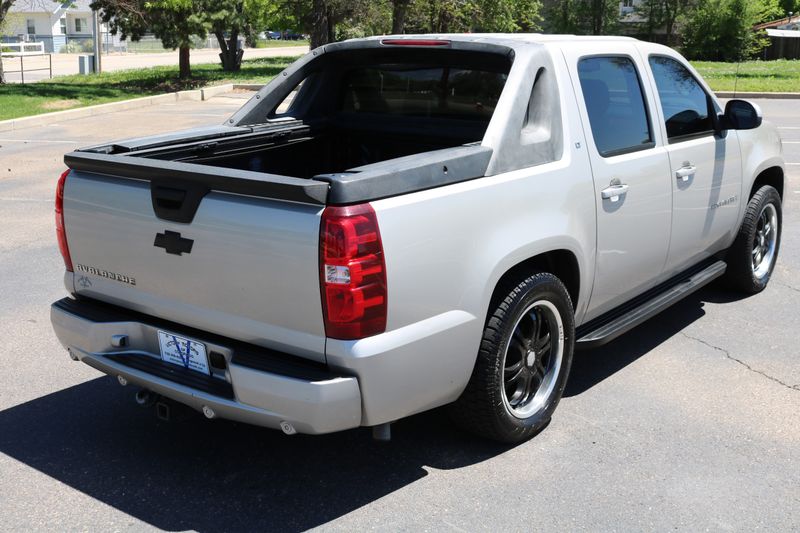 2007 Chevrolet Avalanche LTZ | Victory Motors of Colorado