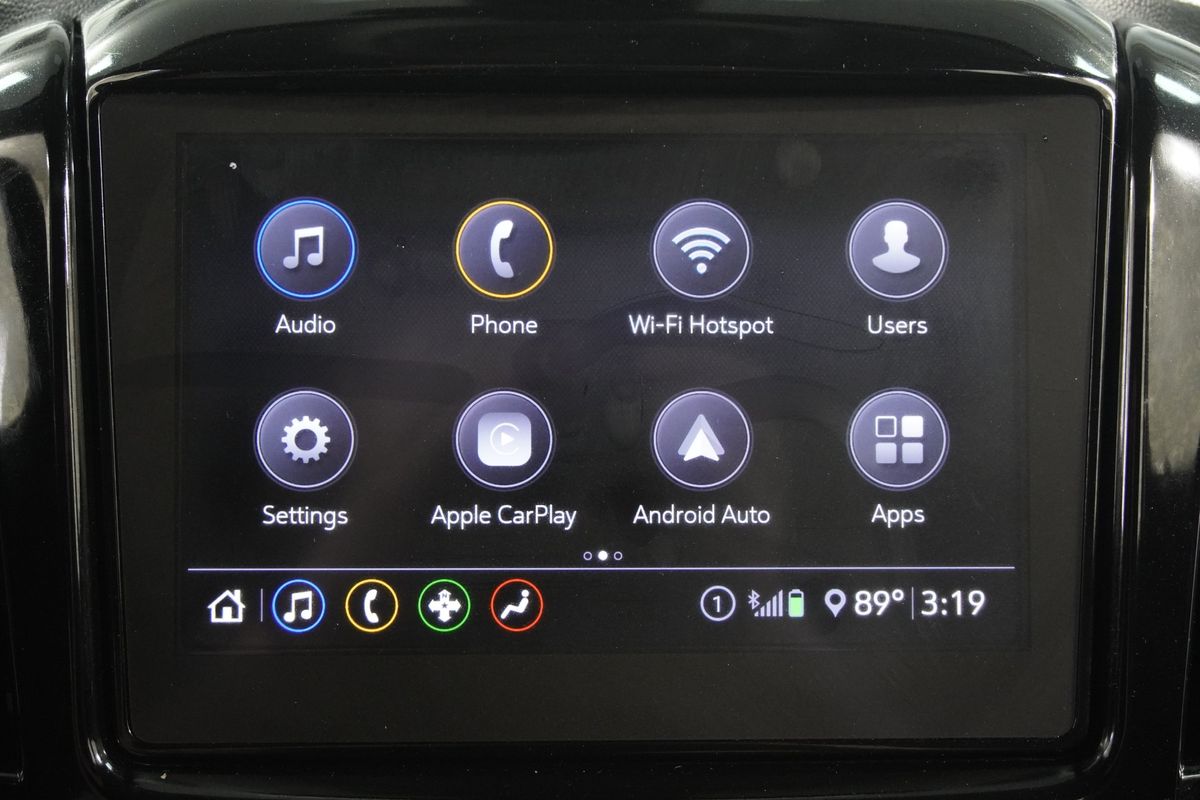2020 Chevrolet Traverse AWD LT Cloth
