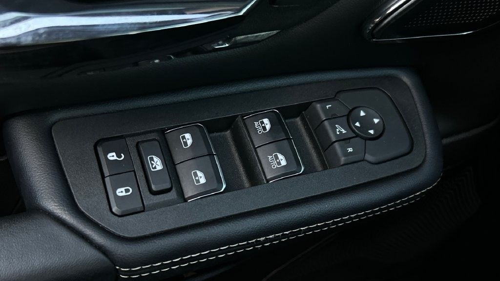 2025 RAM Ram 1500 Pickup Limited - Photo 33