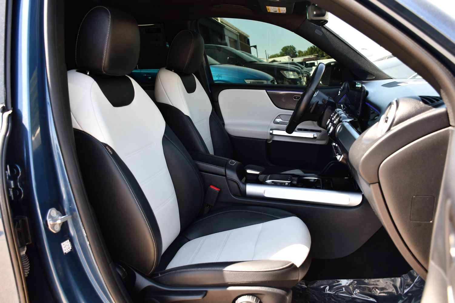 2022 Mercedes-Benz GLB Base - Photo 23