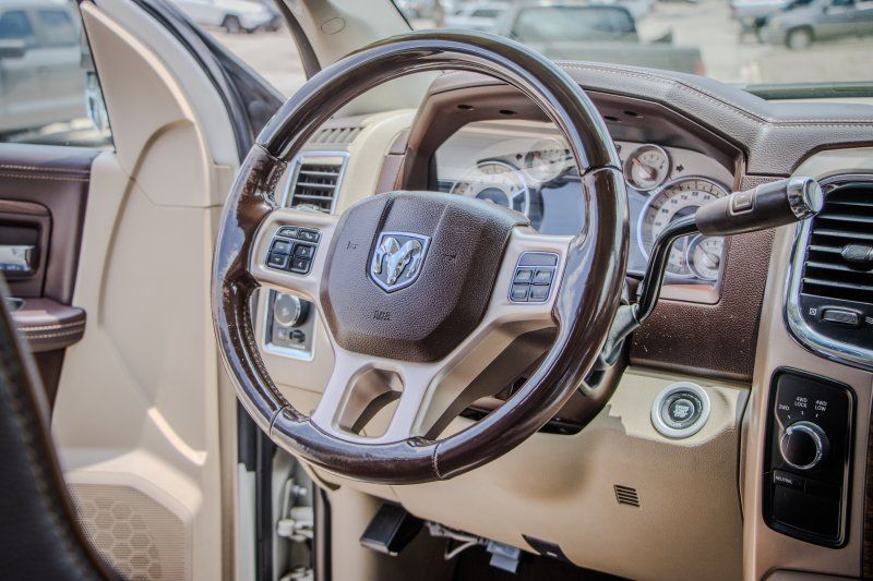 2017 RAM Ram 3500 Pickup Laramie Longhorn - Photo 16