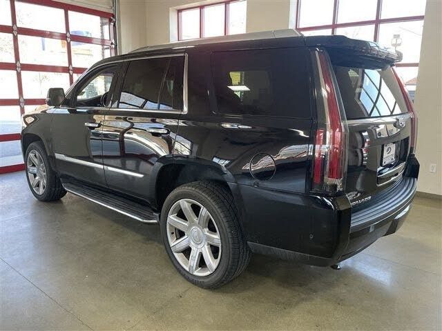 2020 Cadillac Escalade Luxury - Photo 5