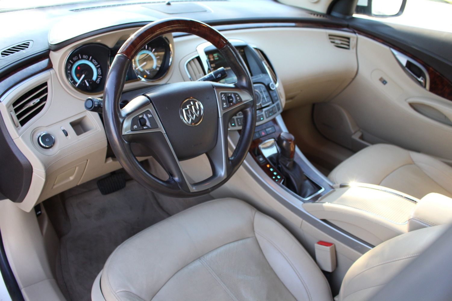 2010 Buick LaCrosse CXL Victory Motors of Colorado